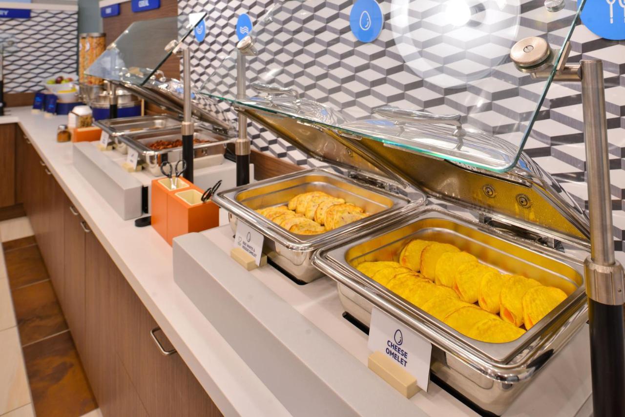 Holiday Inn Express & Suites - Ann Arbor - University South By Ihg Экстерьер фото