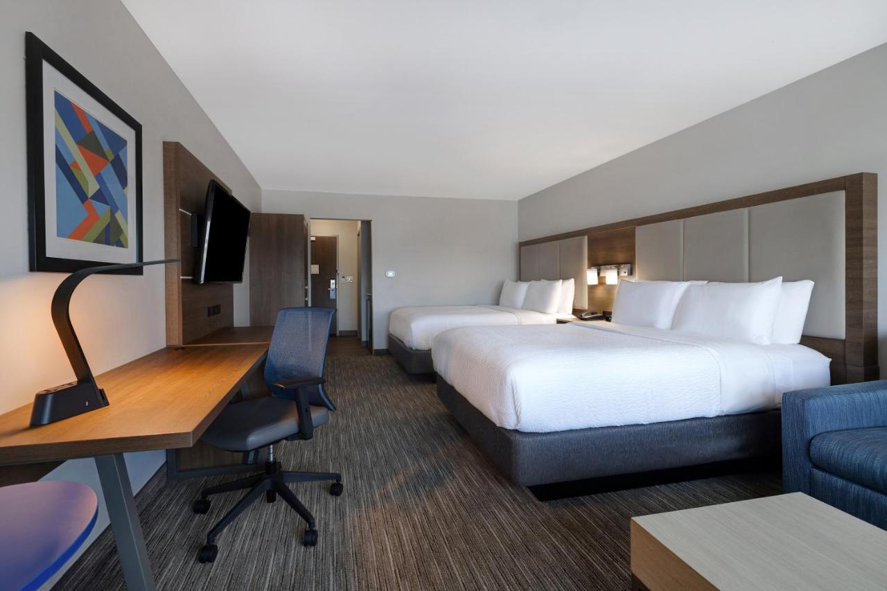 Holiday Inn Express & Suites - Ann Arbor - University South By Ihg Экстерьер фото